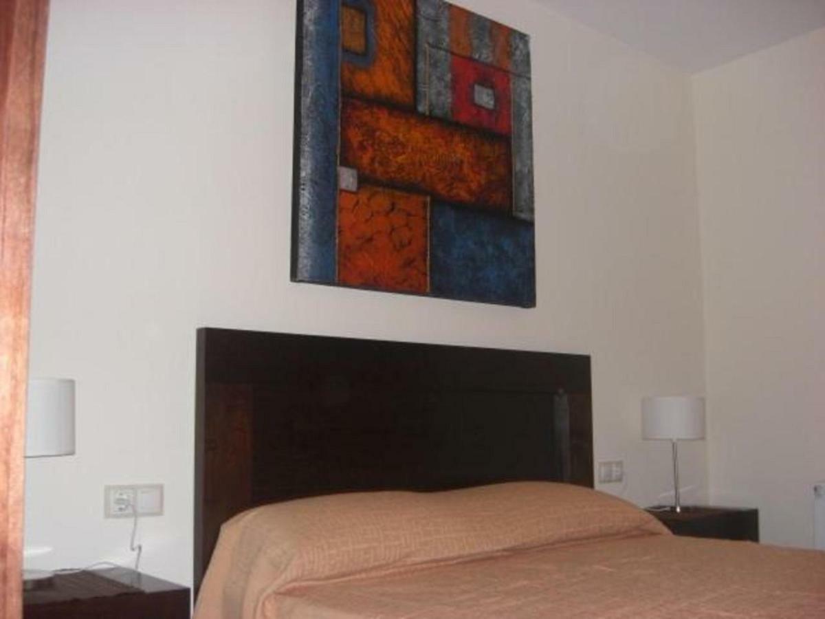 Cal Ribero Aparthotel Vilanova De La Sal Exterior foto