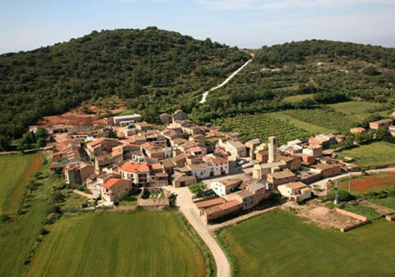 Cal Ribero Aparthotel Vilanova De La Sal Exterior foto